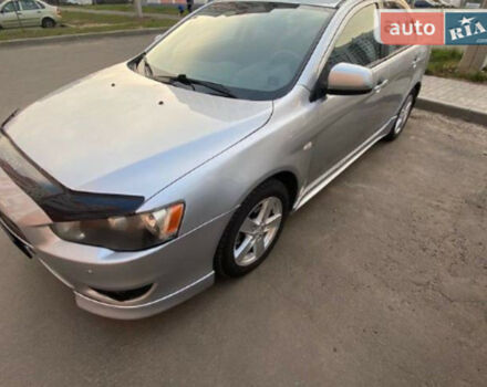 Mitsubishi Lancer X 2008 року - Фото 2 автомобіля