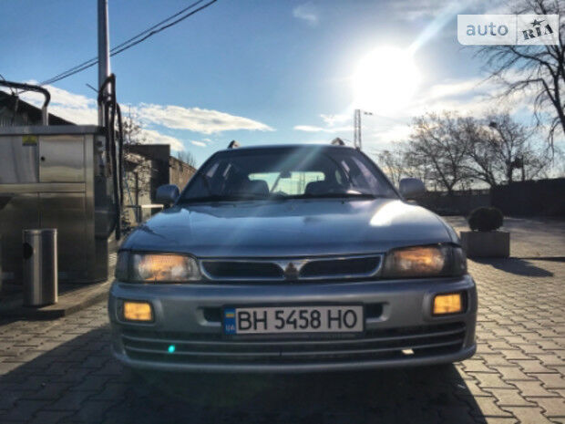 Mitsubishi Lancer 1998 року