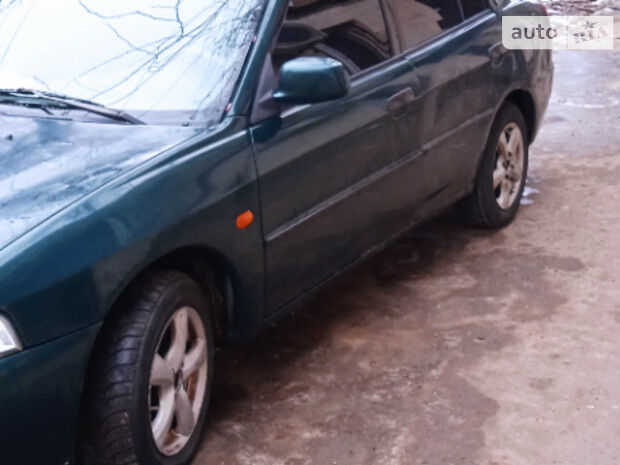 Mitsubishi Lancer 1996 года