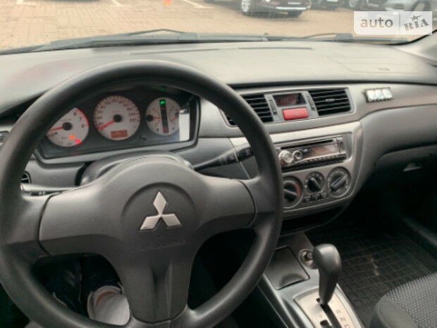 Mitsubishi Lancer 2008 року