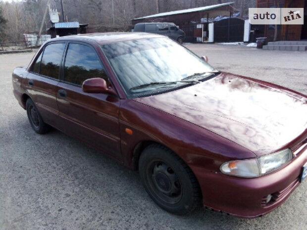 Mitsubishi Lancer 1993 года