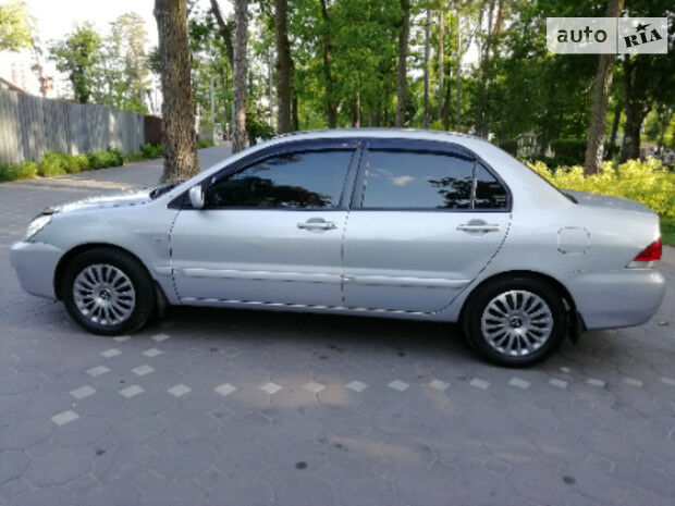 Mitsubishi Lancer 2006 года