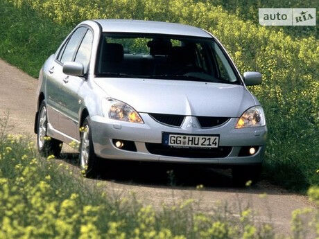 Mitsubishi Lancer 2011 года