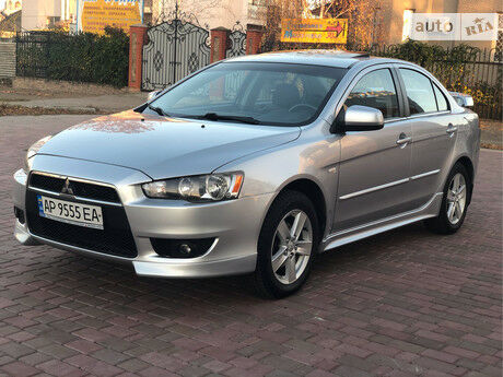Мицубиси Лансер 2008 року Mitsubishi Lancer 2008 року