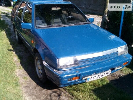 Мицубиси Лансер 1989 года Mitsubishi Lancer 1989 года
