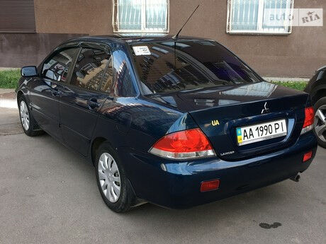 Мицубиси Лансер 2008 року Mitsubishi Lancer 2008 року