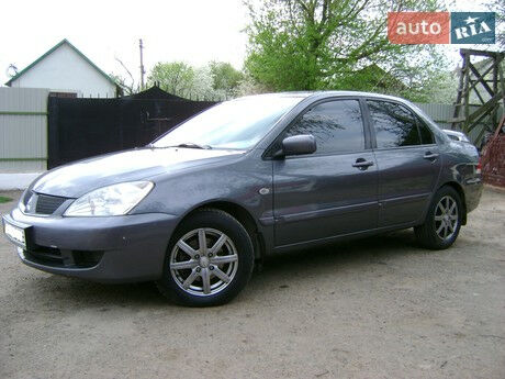 Мицубиси Лансер 2005 года Mitsubishi Lancer 2005 года