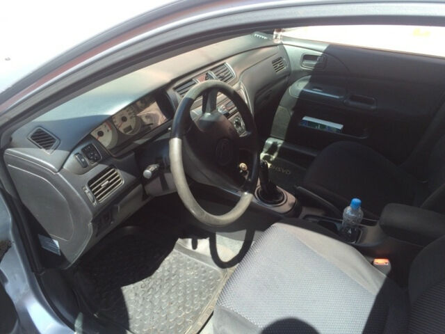 Mitsubishi Lancer 2005 года