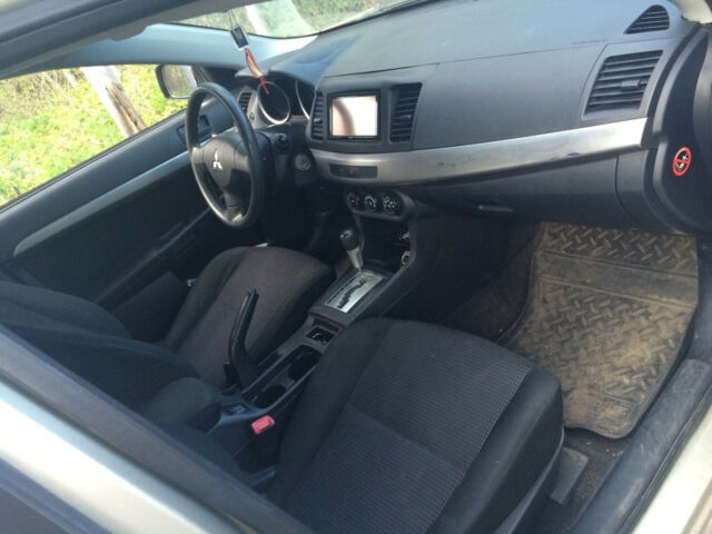 Mitsubishi Lancer 2008 року