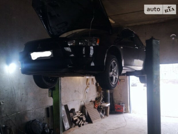 Мицубиси Лансер 2010 года Mitsubishi Lancer 2010 года