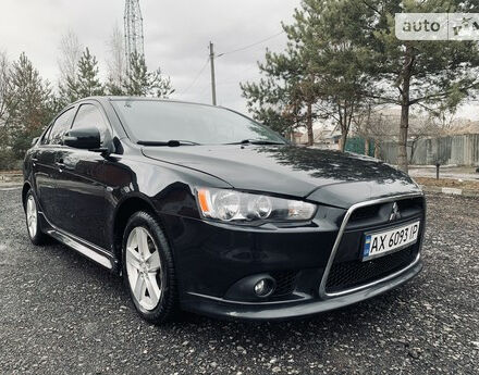 Mitsubishi Lancer 2015 року