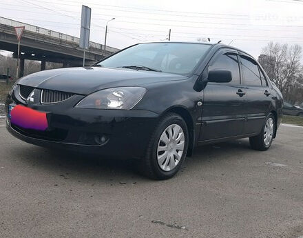 Mitsubishi Lancer 2005 року