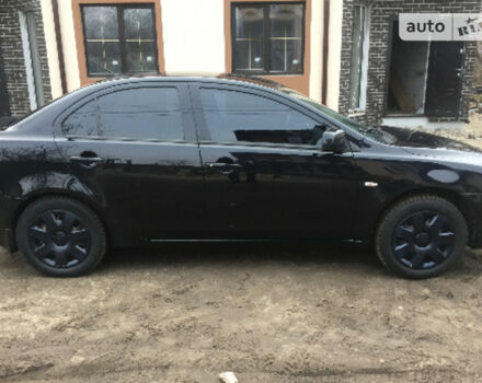 Mitsubishi Lancer 2010 року