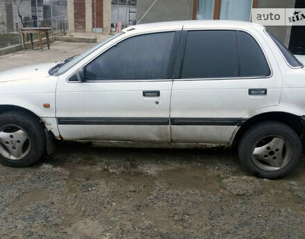 Mitsubishi Lancer 1989 року