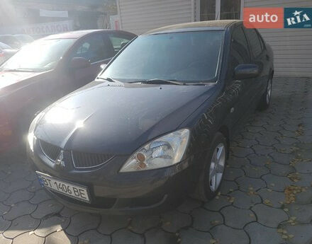 Mitsubishi Lancer 2004 року
