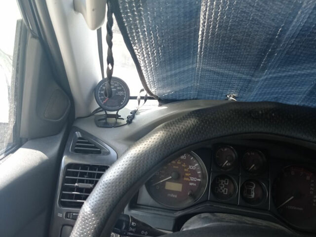 Mitsubishi Montero 2002 року