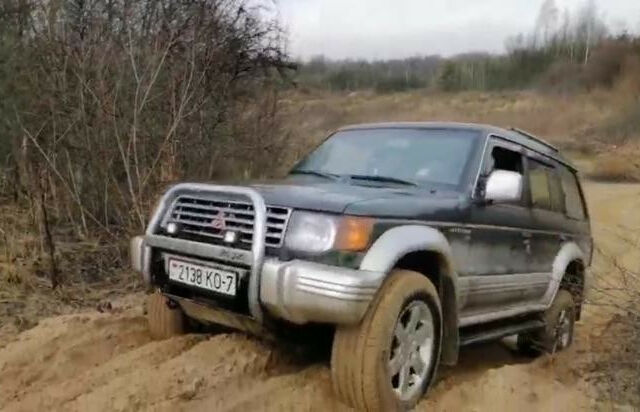 Mitsubishi Montero 1997 року