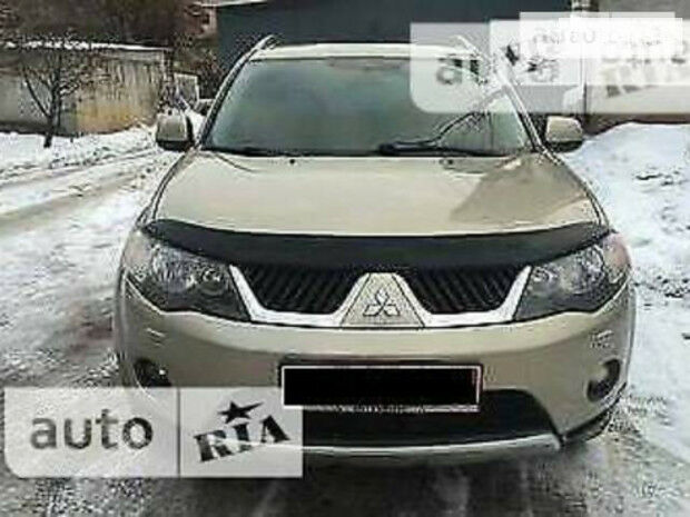 Mitsubishi Outlander XL 2007 года