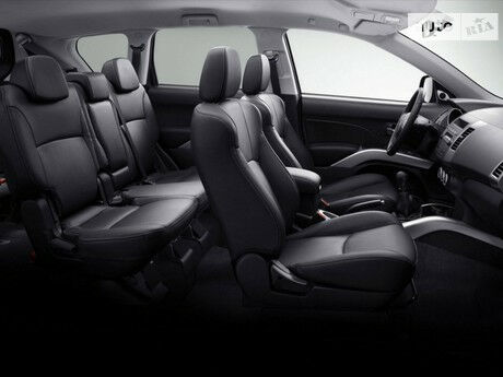 Мицубиси Аутлендер ХЛ 2008 року Mitsubishi Outlander XL 2008 року