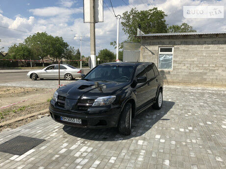 Mitsubishi Outlander 2008 року