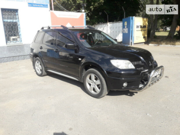 Mitsubishi Outlander 2008 года