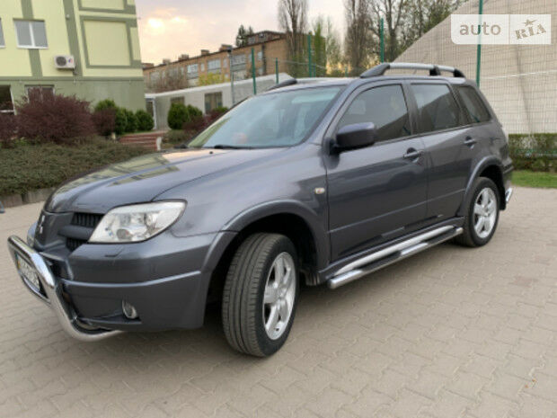 Mitsubishi Outlander 2006 года