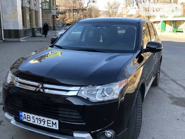 Mitsubishi Outlander 2014 року