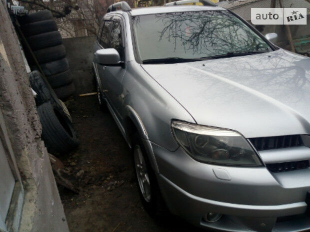 Mitsubishi Outlander 2007 года