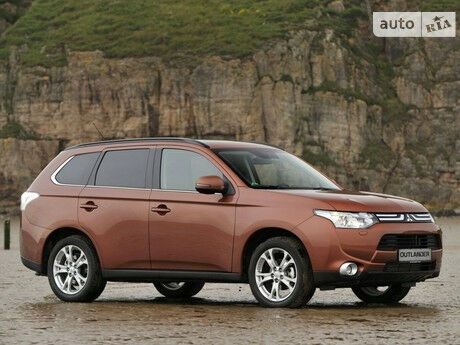 Mitsubishi Outlander 2008 года