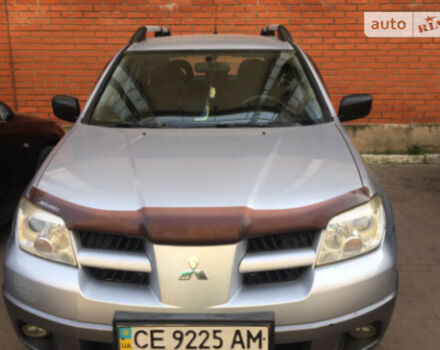 Mitsubishi Outlander 2005 року