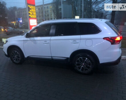 Mitsubishi Outlander 2016 года