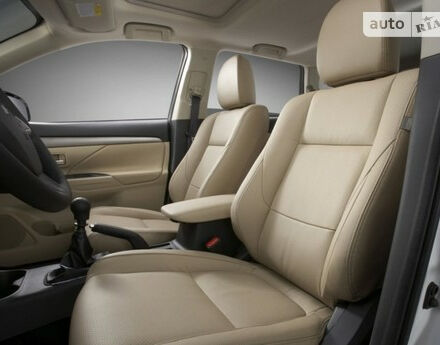 Mitsubishi Outlander 2009 року