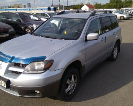 Mitsubishi Outlander 2003 года