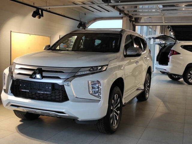 Mitsubishi Pajero Sport 2021 года