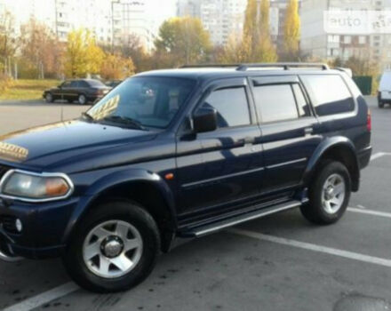 Mitsubishi Pajero Sport 2002 року