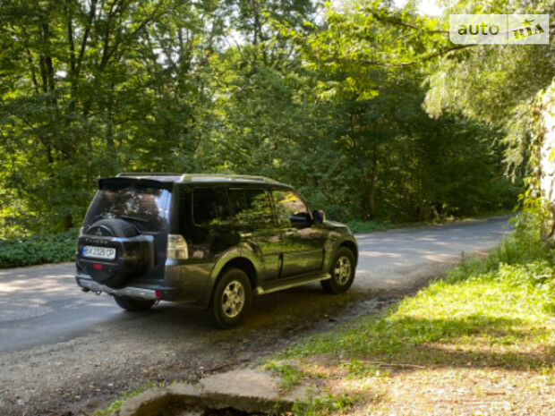 Mitsubishi Pajero Wagon 2007 года