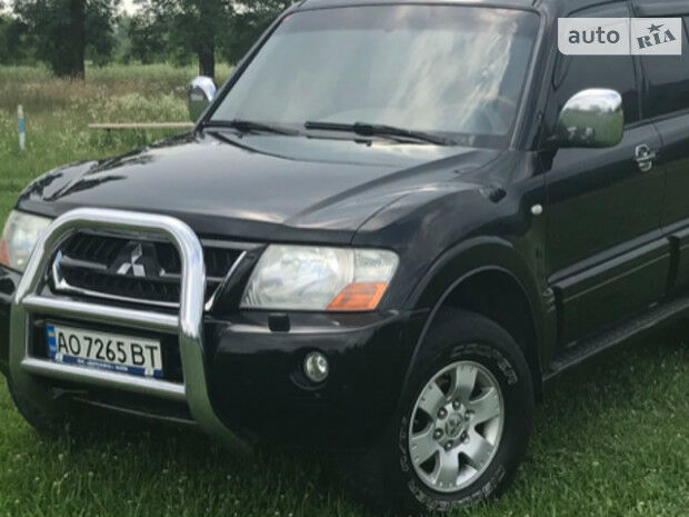 Mitsubishi Pajero Wagon 2004 року