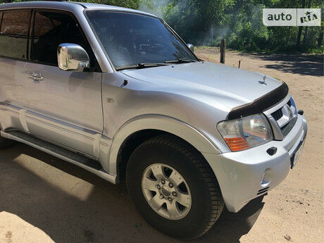 Mitsubishi Pajero Wagon 2004 года