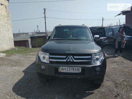 Mitsubishi Pajero Wagon 2011 года