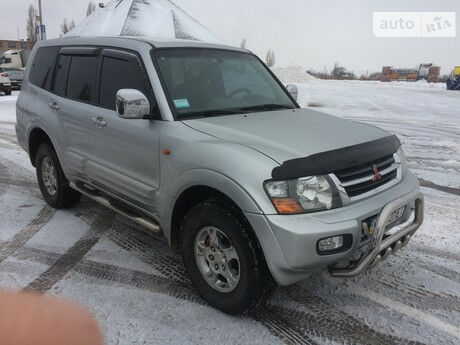 Mitsubishi Pajero Wagon 2002 года