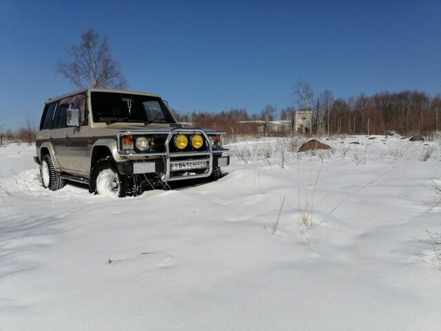 Mitsubishi Pajero 1990 года
