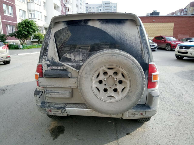 Mitsubishi Pajero 1999 года