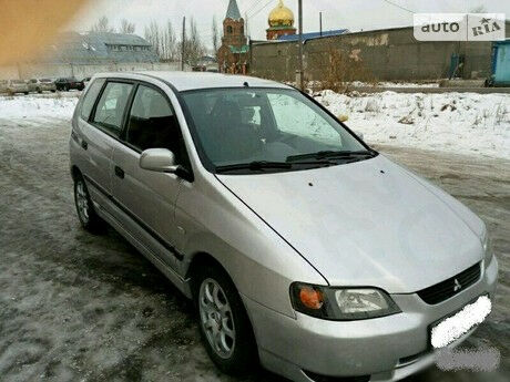 Mitsubishi Space Star 2005 года