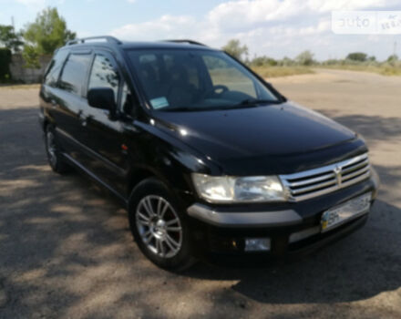 Mitsubishi Space Wagon 1999 года