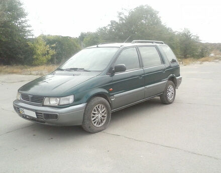 Фото на отзыв с оценкой 5 о Mitsubishi Space Wagon 1997 году выпуска от автора "Виктор" с текстом: За 5 лет эксплуатации только положительный отзыв. Авто просторно, надежно. комфортно. Цены на сер...