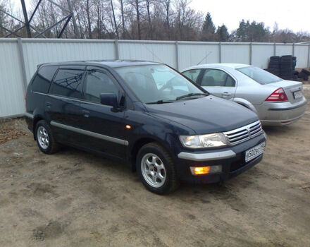 Mitsubishi Space Wagon 2001 года - Фото 2 авто