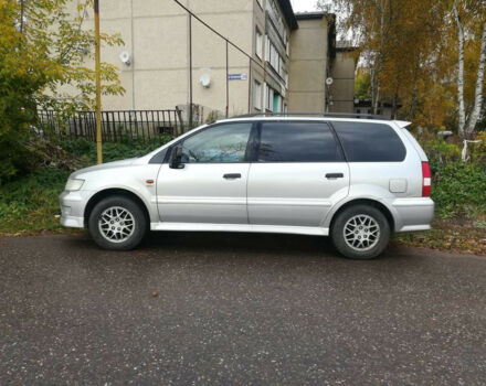 Mitsubishi Space Wagon 1999 года - Фото 4 авто