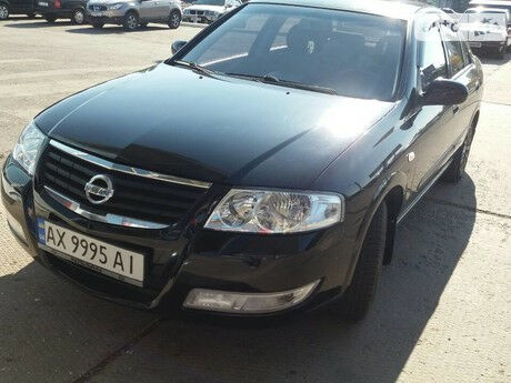 Ниссан Альмера Классик 2010 року Nissan Almera Classic 2010 року