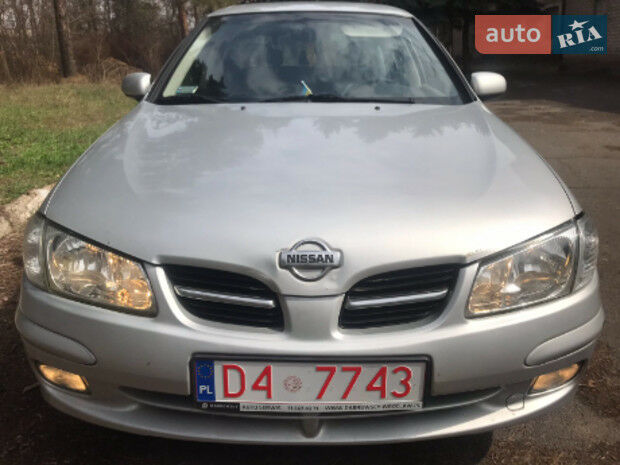 Nissan Almera 2001 року