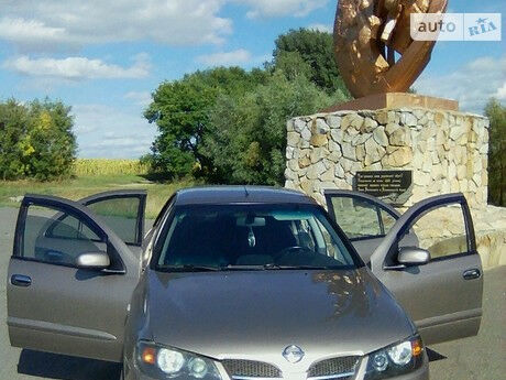 Nissan Almera 2005 года